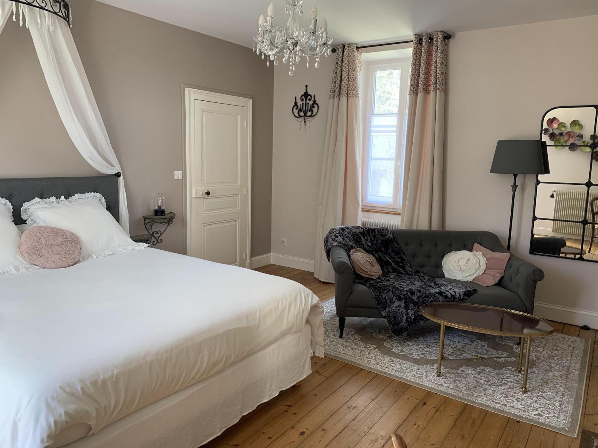 The Cool Lounge A Coulonges - Charente Bed & Breakfast Exterior photo